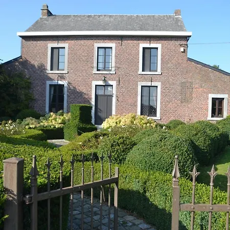 Le Presbytere Tourinne